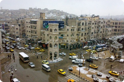 ساعة حماة أثناء الثلوج