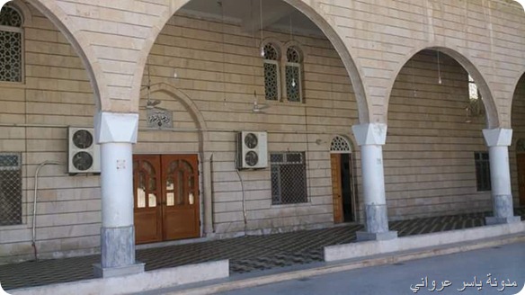 الباحة الخارجية لجامع التكية الهدائية